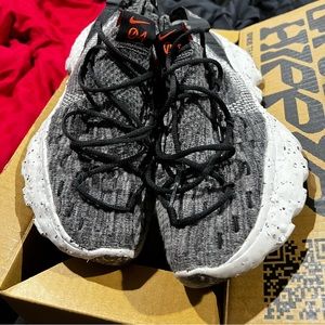 Nike Space Hippie 04